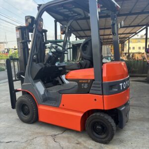 中古坐式電動堆高機